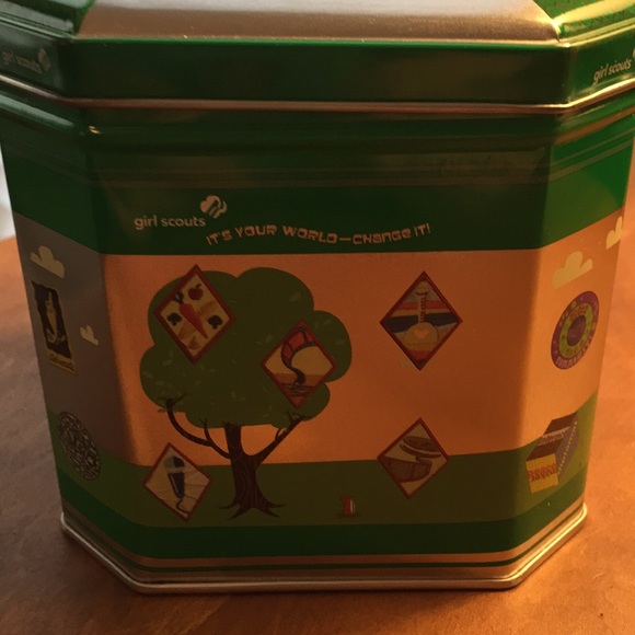Girl Scouts Metal Bank - Picture 3 of 5